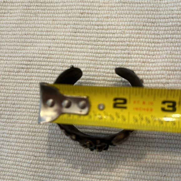 Cuff Bracelet - Picture 8 of 11